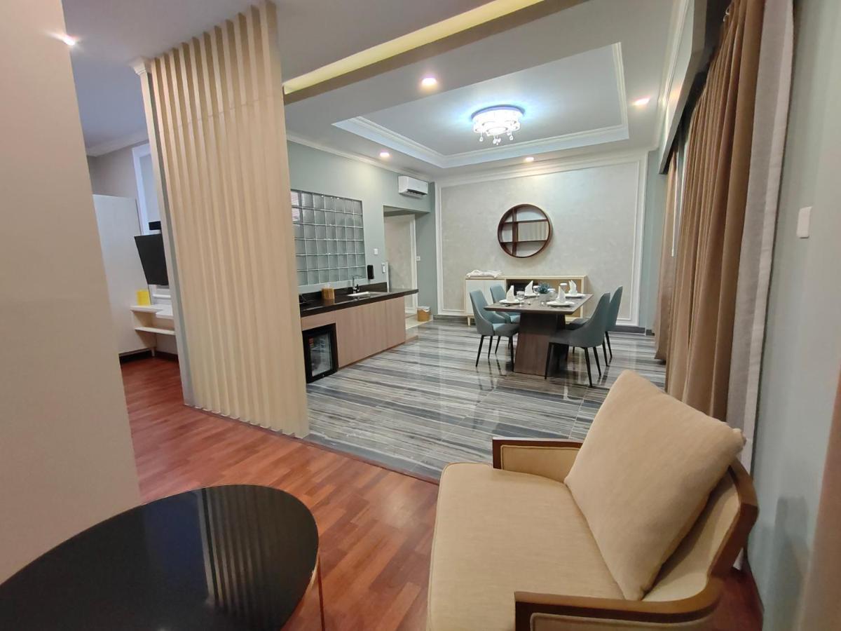 Hotel Villa Emitta Tomohon Exterior foto